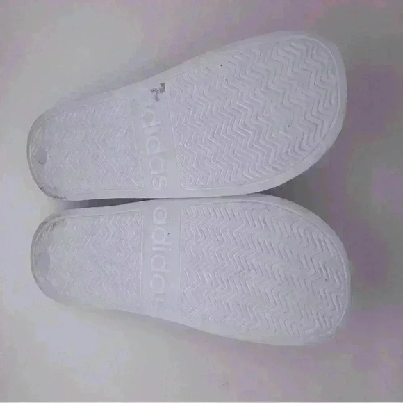 Adidas Pink & White Slides Sz 6 - Picture 6 of 10